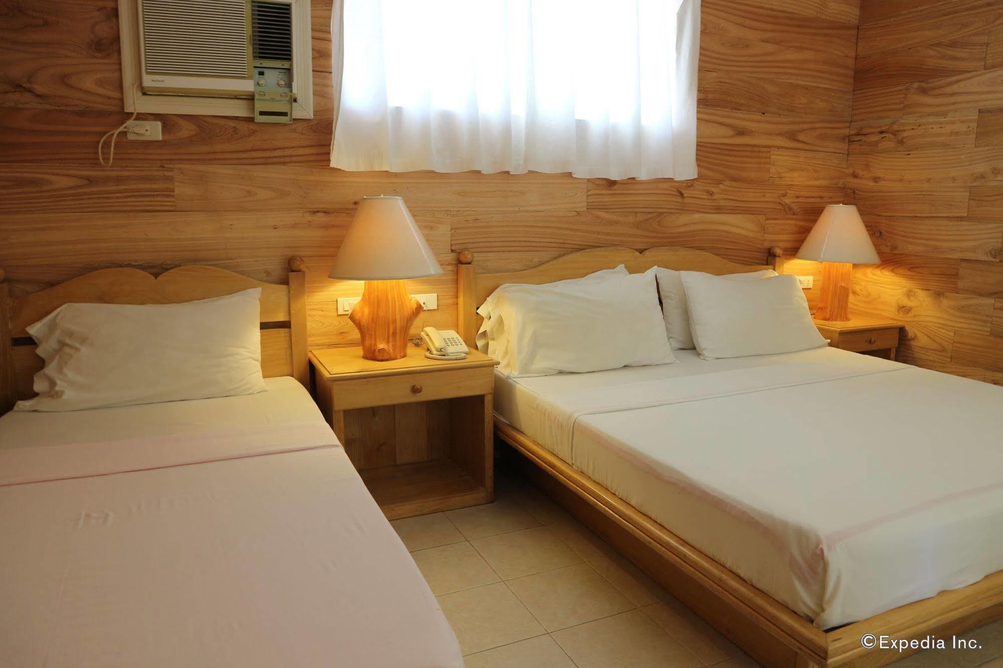 Antulang Beach Resort Siaton Bagian luar foto